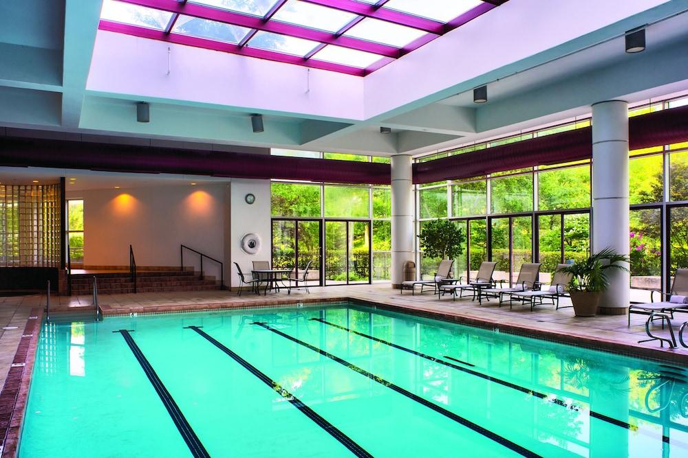 Doubletree By Hilton Tulsa At Warren Place Exteriör bild